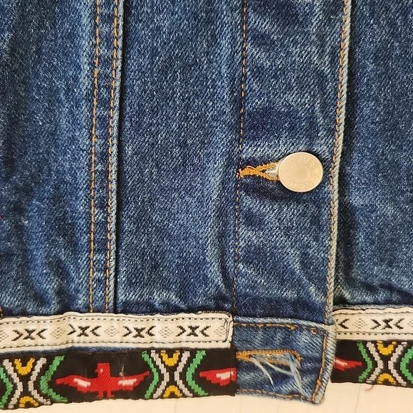 Vintage 90s Southwestern Aztec Embellished Denim Vest Size Women's L - Picture 5 of 5